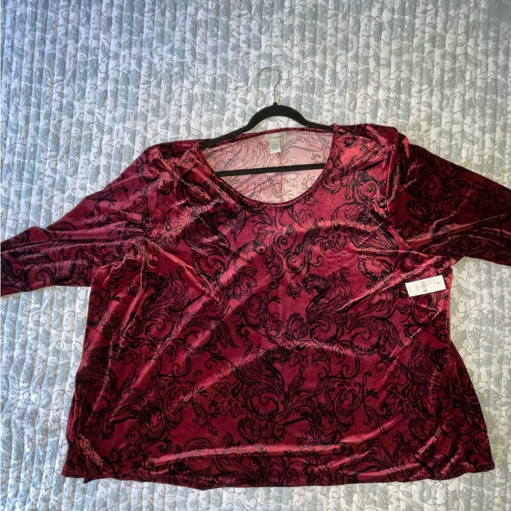 Red Velvet Patterned Top